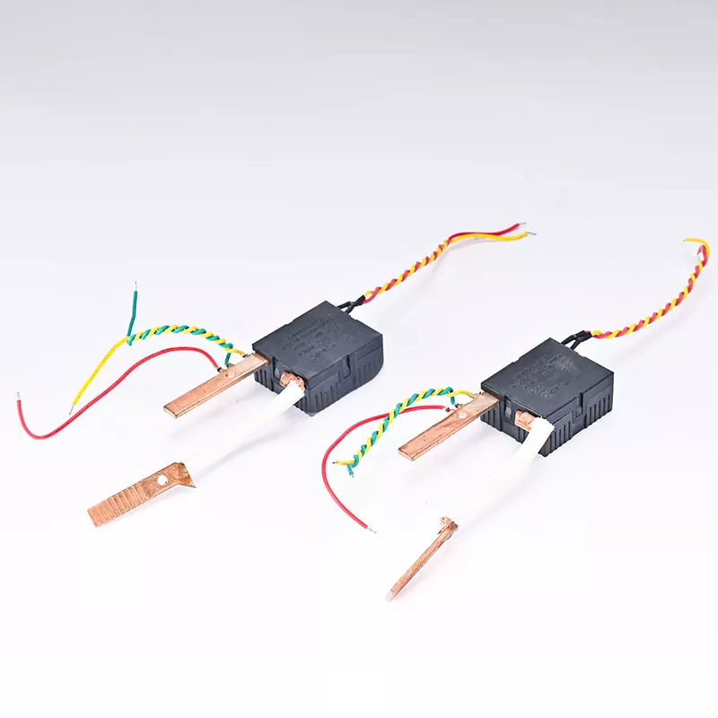 Еднофазно фиксиращо реле на клавиатурния измервател
